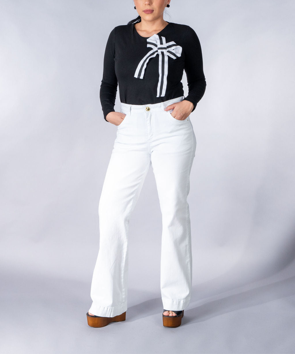 The Alfil Tee long-sleeves