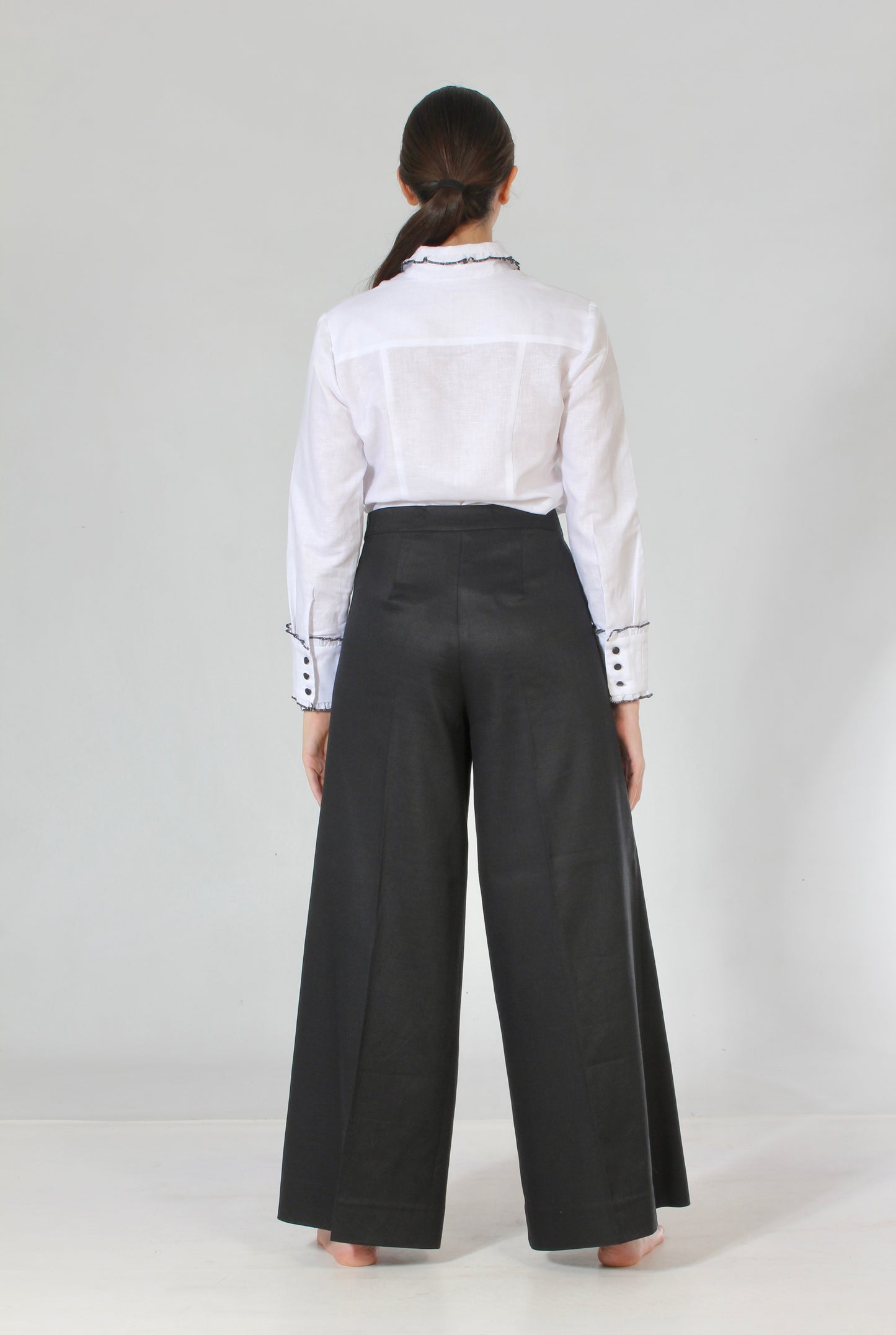 The Ajedrez Pant